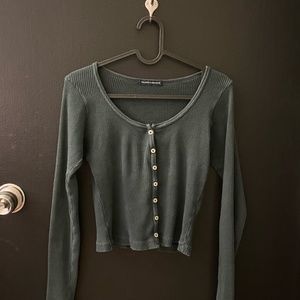 Brandy Melville GREEN ZELLY RIBBED LONG SLEEVE TOP One Size